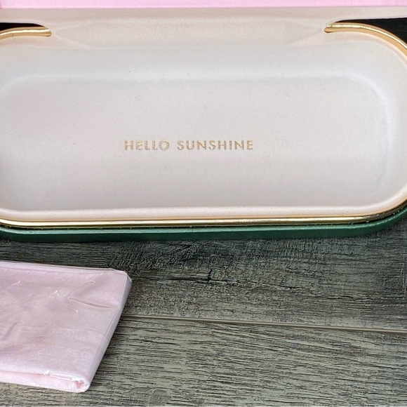 Kate Spade Hello Sunshine Hard Sunglasses Case - Picture 3 of 7